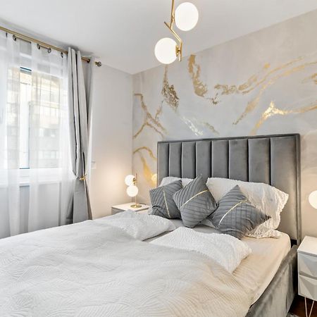 Modern Apartment I Parking I Вена Экстерьер фото