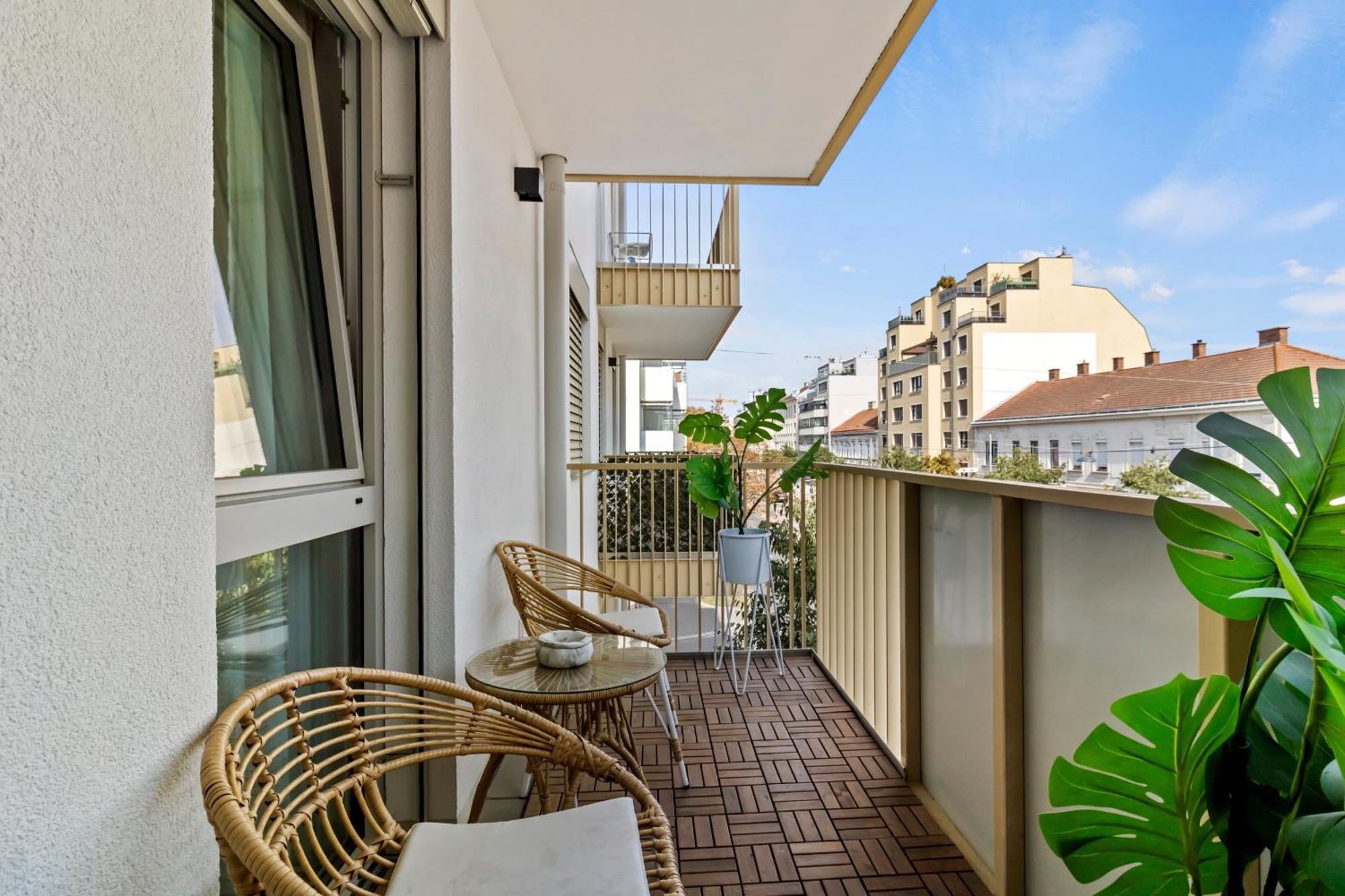 Modern Apartment I Parking I Вена Экстерьер фото